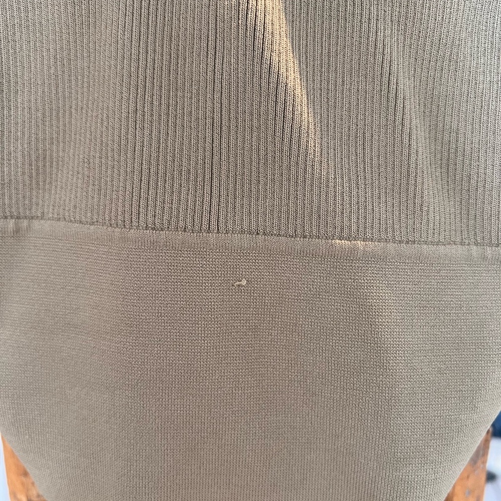 Women's Tan Ribbed Crop Top - Picture 3 of 4